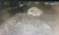 Traktör römorkuna çarpan araç kaza yaptı!