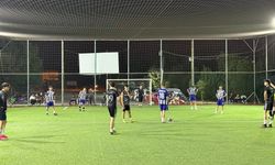Futbol turnuvasında çekişme sürüyor