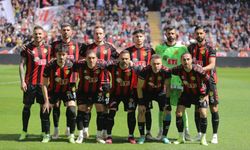 Kimler kalacak merak ediliyor