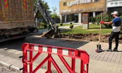 Eskişehir'de sıkışan toprak iş makineleriyle yumuşatıldı