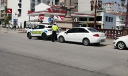 Eskişehir'de köprüde yasak parka ceza yağdı