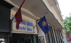 Türk Hava Kurumu'na vatandaştan bayrak çağrısı