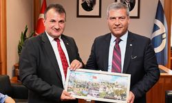 Yeni Sendika’dan üniversiteye ziyaret