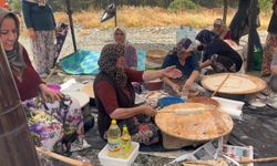 Kütahyalı kadınlar şükür sofrasında buluştu