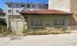 Eskişehir'deki metruk evde çocuklar gördükleriyle şok oldu