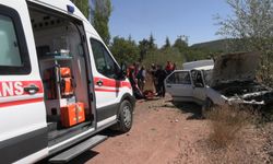Kütahya'da trafik kazası: 3 kişi yaralandı!
