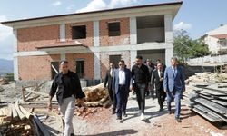 Kütahya Valisi Musa Işın, Emet’teki eğitim yatırımlarını yerinde inceledi