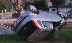 Eskişehir'de takla atan araç kullanılamaz hale geldi