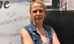 Kayıp kedisine üzülemeden, insanlığa üzüldü
