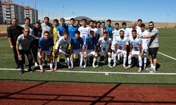 Başkan Kahveci’den genç futbolculara tam destek