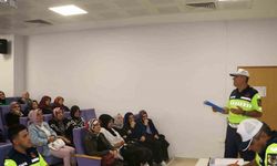 Kütahya’da jandarmadan 71 okul servis şoförü ve rehber personele eğitim