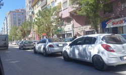 Eskişehir’deki park sorunu trafiği felç ediyor!
