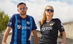 Es Es’in rakibi forma tanıttı