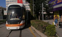 Eskişehir’de vatandaş isyan etti: Kuralsızlık trafiği kilitledi!