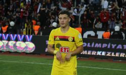 Eskişehirspor formasıyla ilk golünü attı