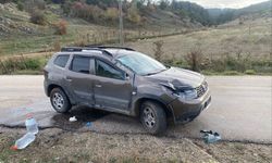 Kontrolden çıkan otomobil takla attı: 2 yaralı