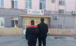 Afyonkarahisar’da 20 yıl hapis cezasıyla aranan şahıs yakalandı