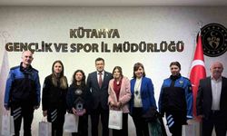 Kütahya Toplum Destekli Polislik Şube Müdürü özel öğrencilerle buluştu
