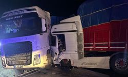 Eskişehir'de iki tır çarpıştı: 1 yaralı