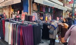 Eskişehir'de uygun fiyatlı ürünler satan esnafa büyük ilgi!