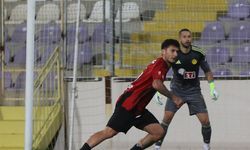 Kaleci Bora oyundan çıkmak zorunda kaldı