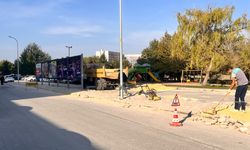 Ertuğrulgazi Mahallesi’nde kaldırım yenileme çalışması