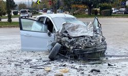 Eskişehir'de hurdaya dönen araçtan acı haber