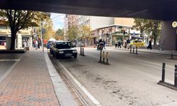 Eskişehir’de kuralsız park caddede kaosa yol açtı