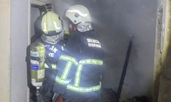 Bilecik’te metruk bina yangın