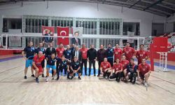 Bozüyük’te Kaymakamlık Kurumlar Arası Voleybol Turnuvası başladı