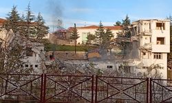 Belediyeler harekete geçti: Eskişehir'in ilçelerinde yıkım başladı