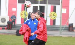 Eskişehirspor'da kaptan topla antrenmanlara başladı