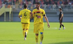 Arda üstüne koyarak ilerliyor