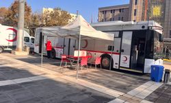 Eskişehir’de vatandaşlar kan bağışıyla hayat kurtarıyor!