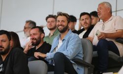 Bornova-Es Es maçını canlı izledi