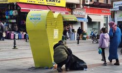 Eskişehir’de geri dönüşüm kutuları amaç dışı kullanılıyor!