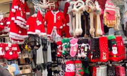 Eskişehir'de vitrinler yılbaşı havasına büründü