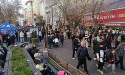 Eskişehir'de bahardan kalma hafta sonu: Halk sokağa döküldü