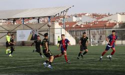 Futbolda heyecan sürüyor