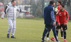 Şapcı yeşil sahaya girip tartışmayı sonlandırdı