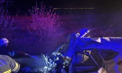 Beton mikserine çarpan sürücü hayatını kaybetti