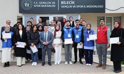 Bilecik’te gönüllü gençlere teşekkür belgeleri takdim edildi