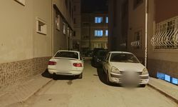 Eskişehir'de otopark gibi sokak: Trafiğe kapandı