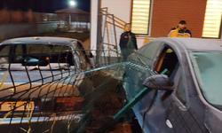 Eskişehir'de ilginç kaza: acil servise uçarak girdi