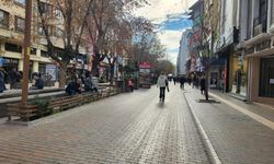 Eskişehir'in kalbinde sokaklar bomboş!