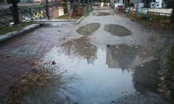 Eskişehir'de yağış sonrası çamur çilesi: Vatandaş isyan etti!
