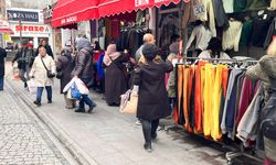 Eskişehir’de uygun fiyatlı tezgâhlara yoğun ilgi!