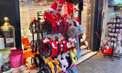 Eskişehir’de yılbaşı temalı ürünler tezgâhlarda yerini aldı