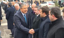 Eskişehir’in yeni Valisi Dr. Erdinç Yılmaz görevine başladı