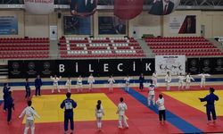 Bilecik'te judo sporuyla gençler, geleceğe hazırlanıyor